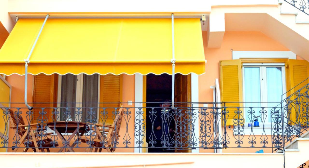 Korona Apartments วาธี ภายนอก รูปภาพ